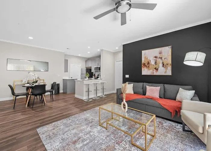Stylish 2br - Scottsdale, Pet-friendly, Sunrise Peak Apartment Scottsdale