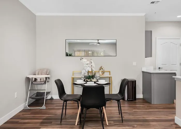 Stylish 2br - Scottsdale, Pet-friendly, Sunrise Peak *