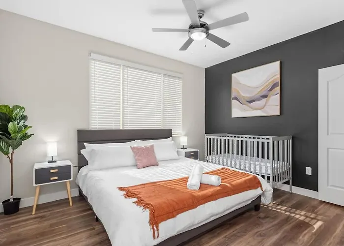 Apartment Stylish 2br - Scottsdale, Pet-friendly, Sunrise Peak